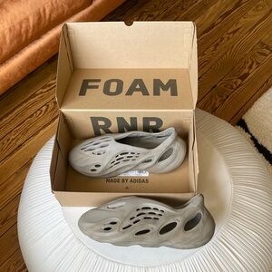 Men’s Yeezy Foam Runner Adidas Shoes
Size 12